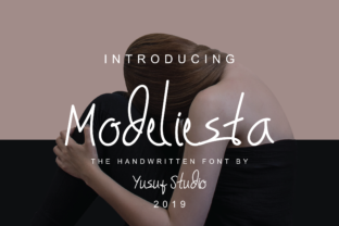 Modeliesta: A Handwritten Script Font for Digital Creatives